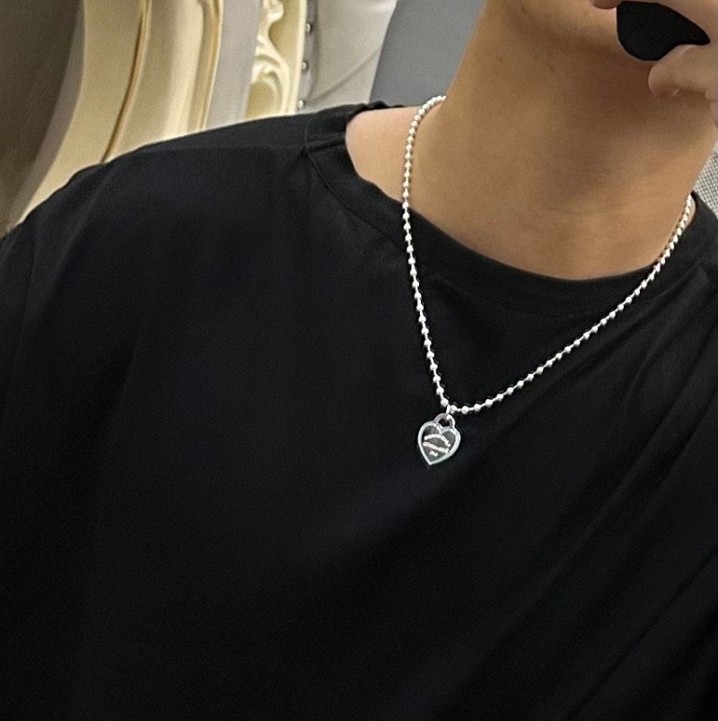 T*f*ny necklaces